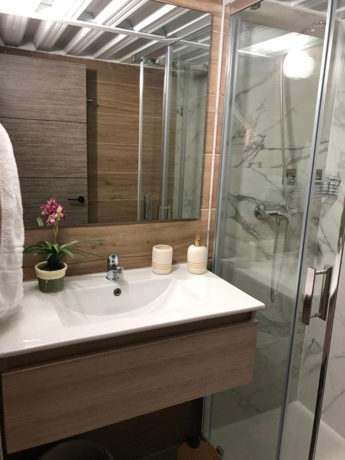 Loft 2 , San Ignacio Maracena Apartment ภายนอก รูปภาพ